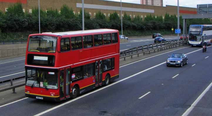 London Central Volvo B7TL Plaxton President PVL225